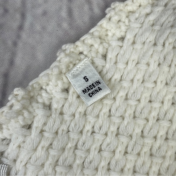 7 FOR ALL MANKIND boho knit crochet peplum top in gardenia, size S - Picture 11 of 11